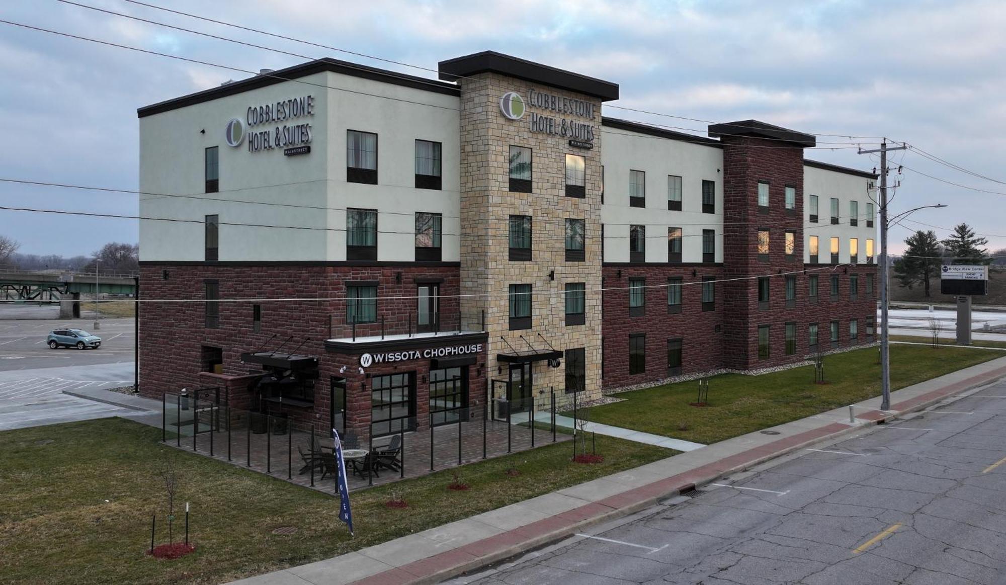 Cobblestone Hotel & Suites - Ottumwa Exterior foto